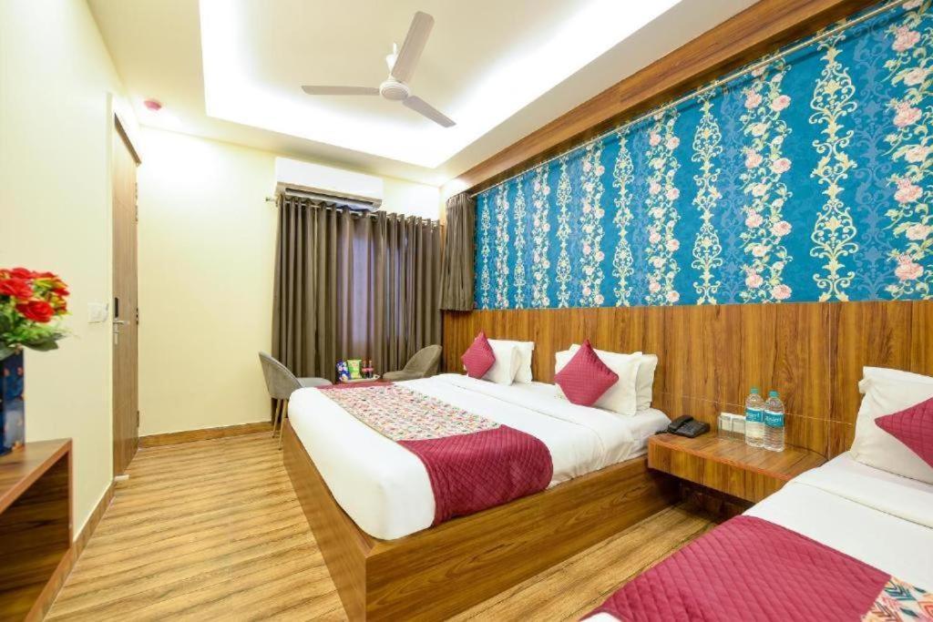 Hotel Rosewood Near Delhi Airport ニューデリー エクステリア 写真